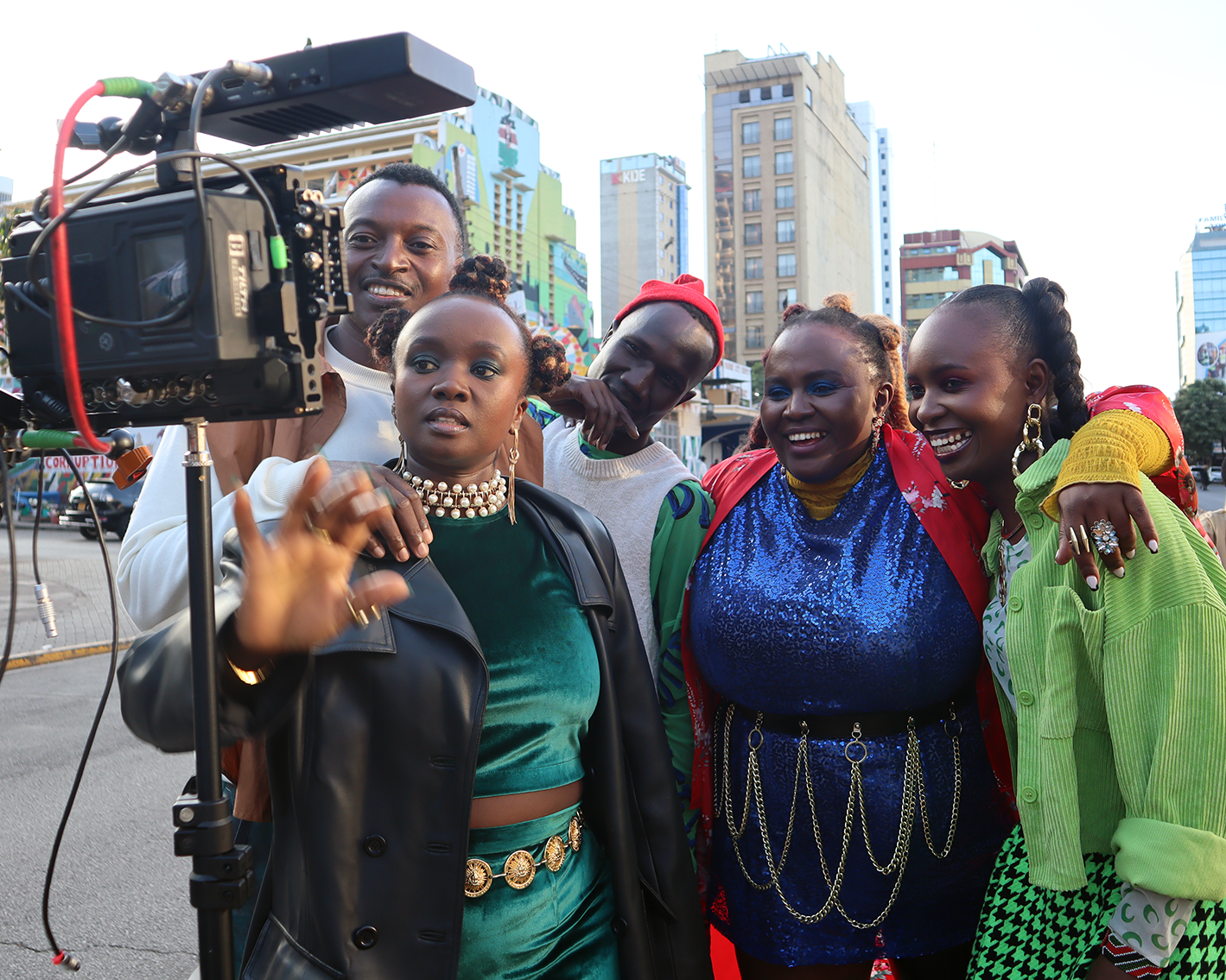 Kenyan amputees with a prosthetic leg during the Unstoppable campaign from Circleg.