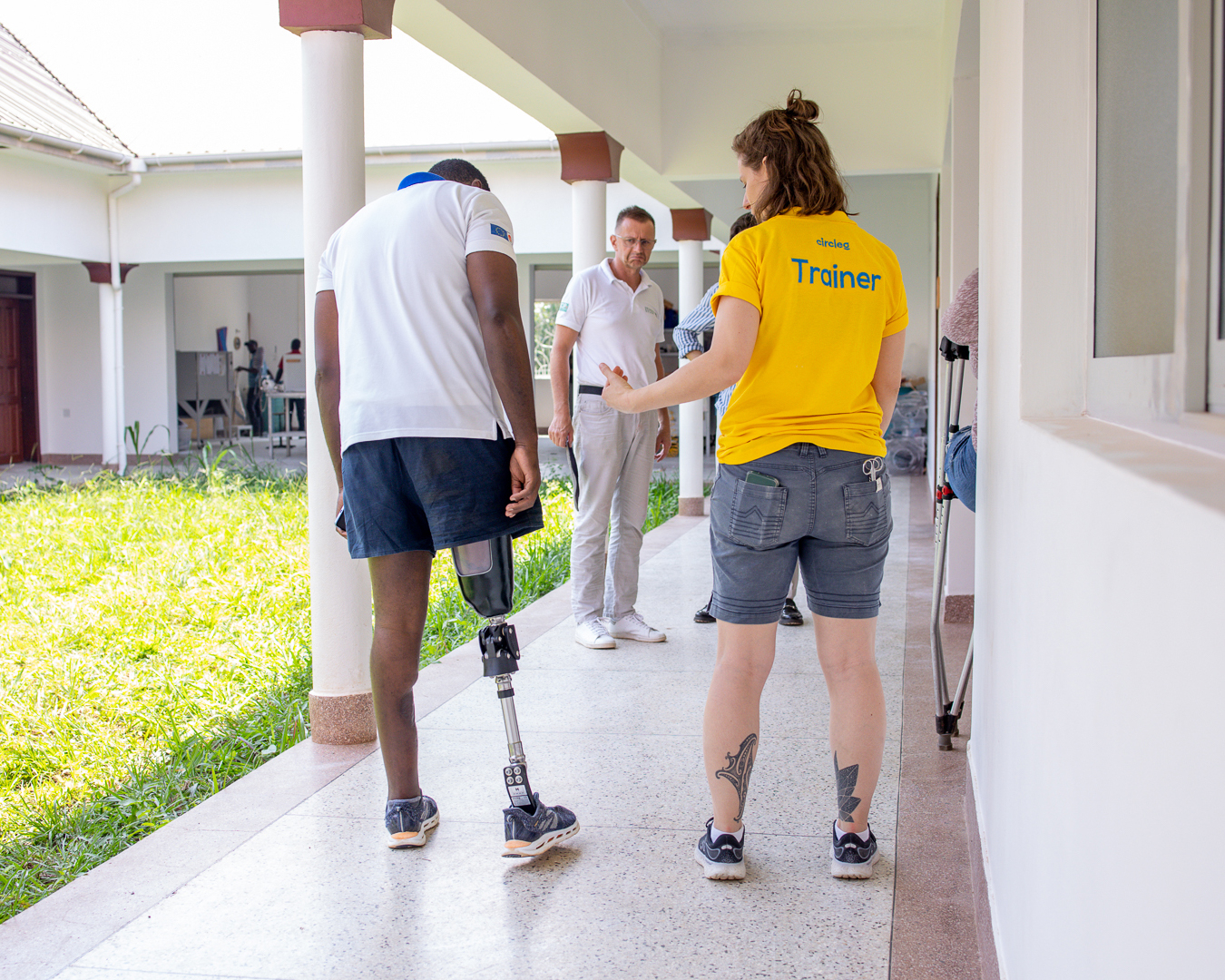A circleg trainer is fitting an amputee in Uganda. Making sure amputees are getting high quality prosthetic care.